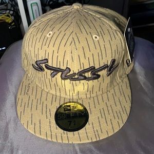 NEW ERA STUSSY FITTED SIZE 7 3/8